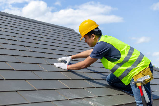 Best Best Roofing Contractors  in Riverside, IL